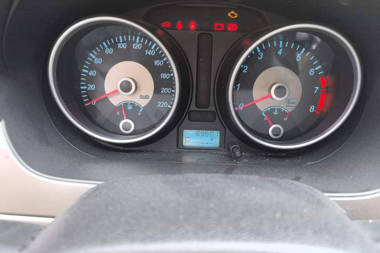 Used Buick Excelle 2013 1.5L Automatic Classic Model
