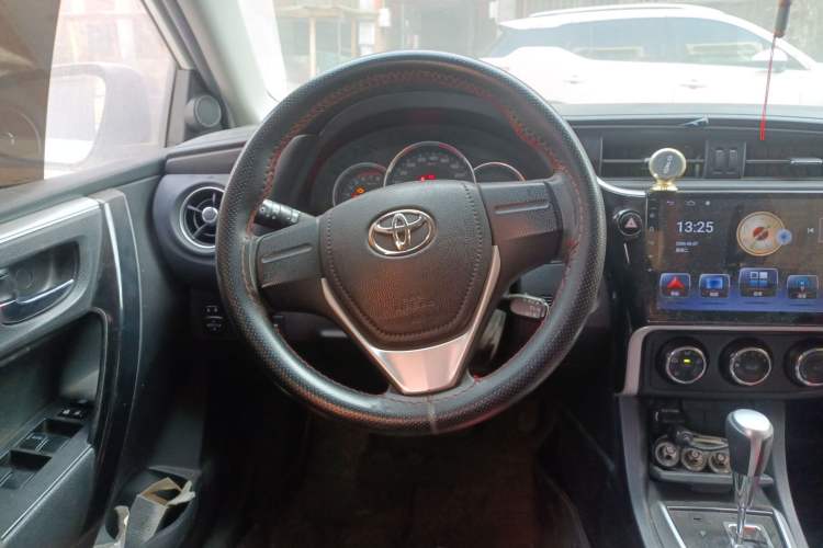 Used Toyota Corolla 2018 1.2T S-CVT GL Smart Enjoyment Version Steering Wheel