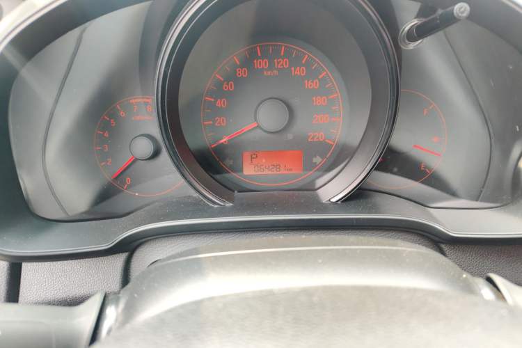 Used Honda Fit 2018 1.5L CVT Comfort Sunroof Version