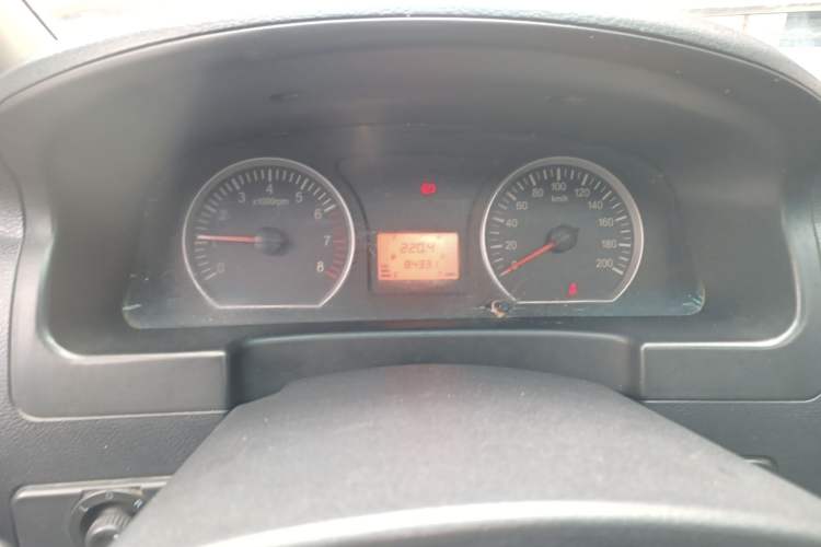 Used FORTHING Lingzhi 2016 M3 1.6L 7-Seater Luxury Model China V Standard
