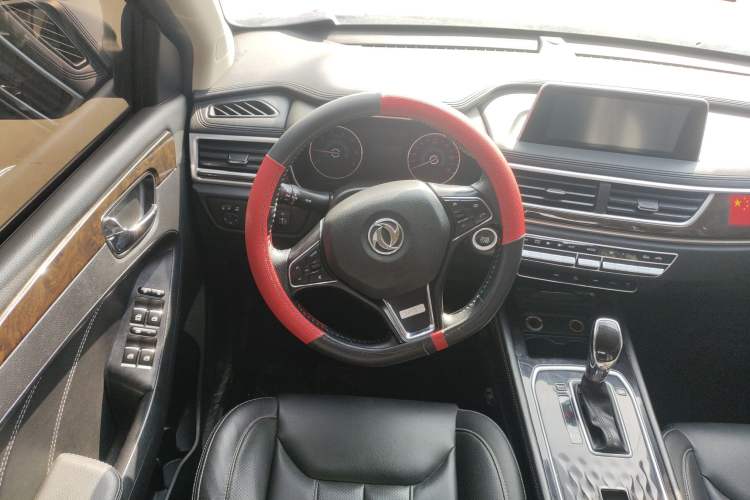 Used Dongfeng Fengon 580 2018 Revised Version 1.5T CVT Luxury Edition Steering Wheel