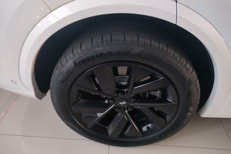 Used Li Auto L7 2023 Pro Model
