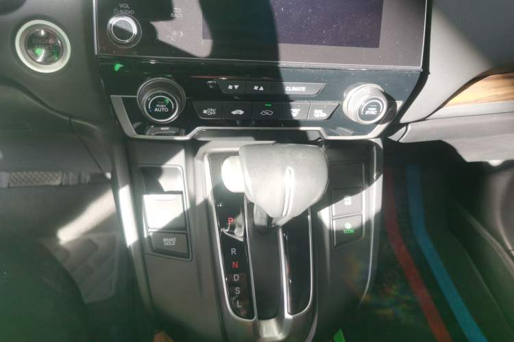 Used Honda CR-V 2021 240TURBO CVT 2WD Fashion Edition
