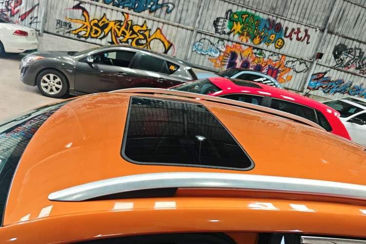 Used Volkswagen Polo 2014 1.6L Cross Polo Automatic Roof