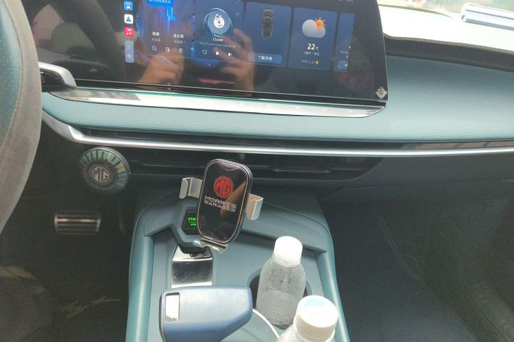 Used MG 7 2023 1.5T DCT Luxurious Supreme Edition