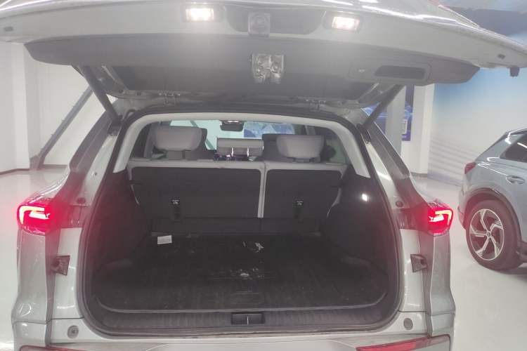 Used Buick E5 2023 Zhixiang Standard Range Edition Trunk