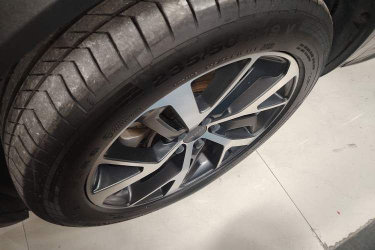 Used Lynk & Co 01 EM-P 2019 1.5T PHEV JingPro National VI Exterior 4