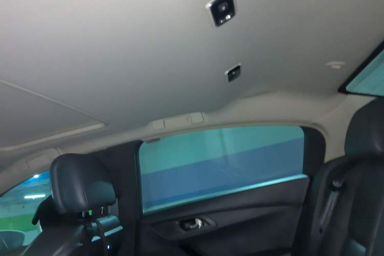 Used Peugeot 508 2013 2.0L 2nd Anniversary Edition Automatic Smart Enjoyment Version
