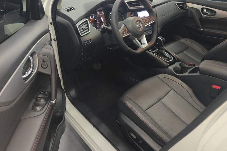 Used Nissan Qashqai 2022 2.0L CVT XV Premier Luxury Edition