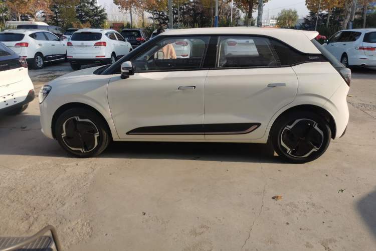 Used Dongfeng NAMMI 01 2024 New Edition 330 Plus Smart+
