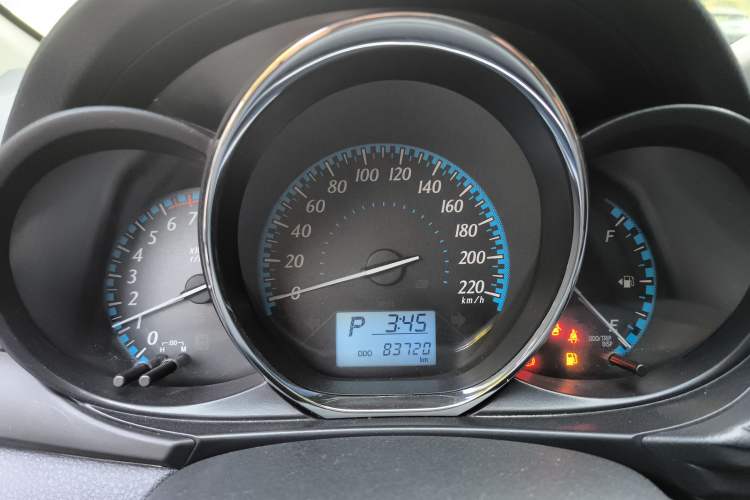 Used Toyota YARiS L Zhi Xiang 2017 1.5E CVT Dynamic Edition Instrument Cluster