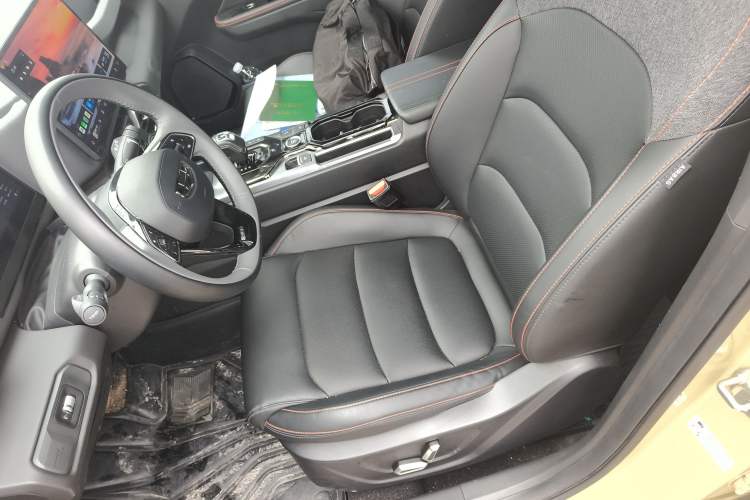 Used Geely Auto Cowboy 2025 1.5TD Fun-Offroad Version