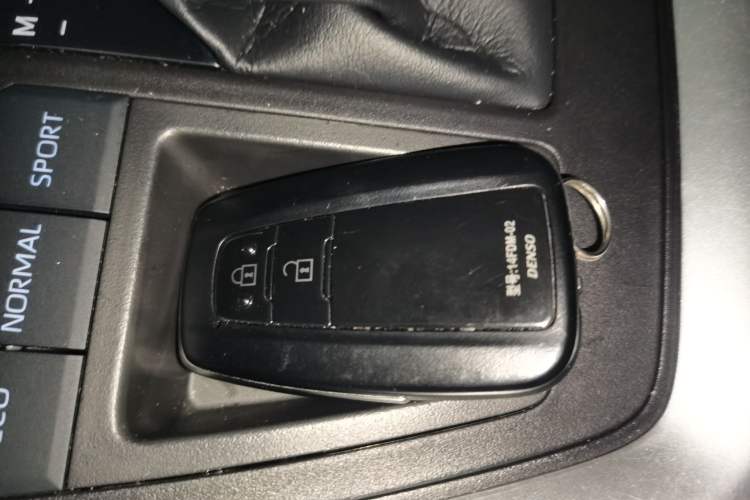 Used Toyota Wildlander 2021 2.0L CVT Two-Wheel Drive Luxury Edition
