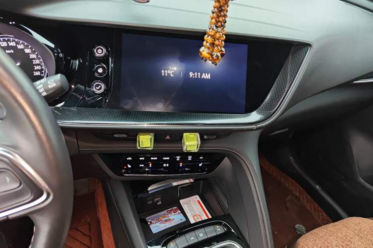 Used Buick Envision 2020 Encore S 652T Two-Wheel Drive Luxury Model