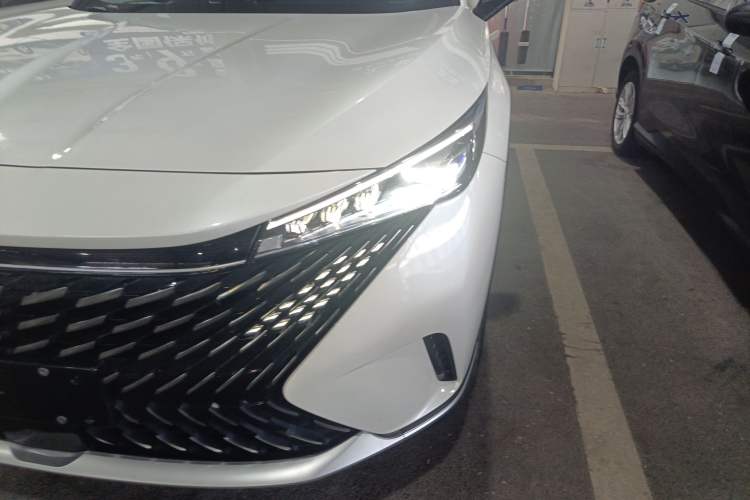 Used Roewe RX5 2023 1.5T Prestige Sliding-Screen Version