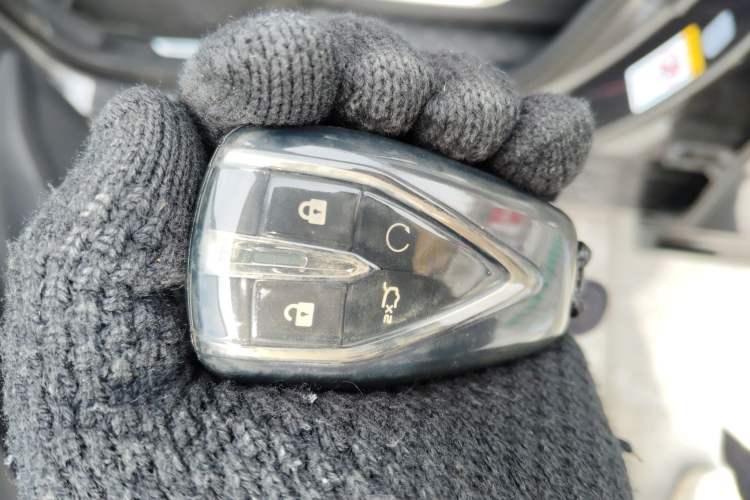 Used Changan CS75 PLUS 2024 3rd Generation Champion Edition 1.5T Intelligent Drive Dynamic Model
