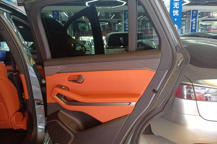 Used BYD Tang L 2025 EV 600KM All-Wheel-Drive LiDAR Flagship Model