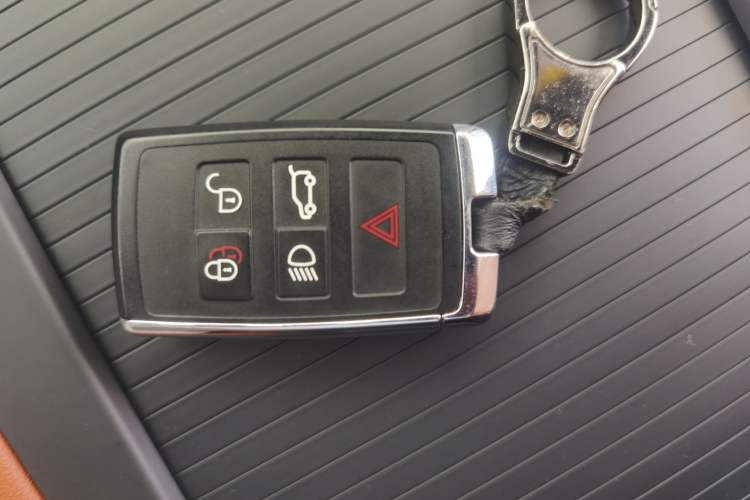 Used Jaguar F-PACE 2023 P250 R-Dynamic BLACK