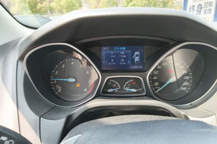 Used Ford Focus 2012 Hatchback 2.0L Manual Luxury Sport Model
