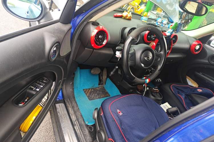 Used MINI Countryman 2016 1.6T COOPER ALL4 Fun Equipment Enthusiast Driver Seat