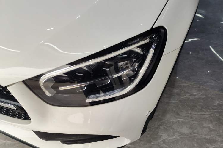 Used Mercedes-Benz GLC Coupe 2020 GLC 260 4MATIC Coupe SUV
