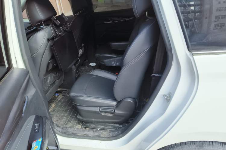 Used SAIC MAXUS G50 2019 1.5T First Edition Automatic Luxury Version 6 Seats
