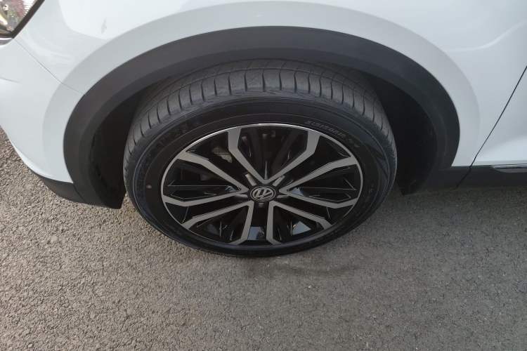 Used Volkswagen T-ROC 2020 280TSI DSG Two-Wheel-Drive Luxury Version