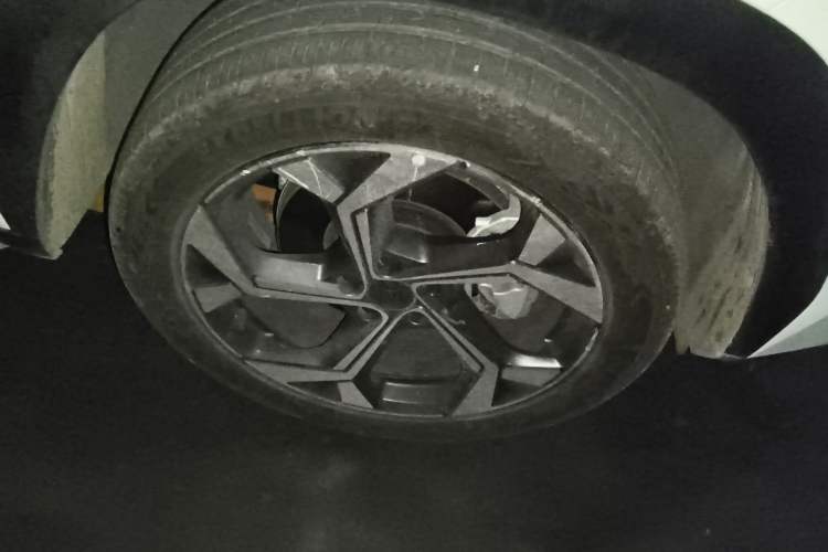 Used Geely Auto FX11 2023 1.5TD DCT Prestige Edition
