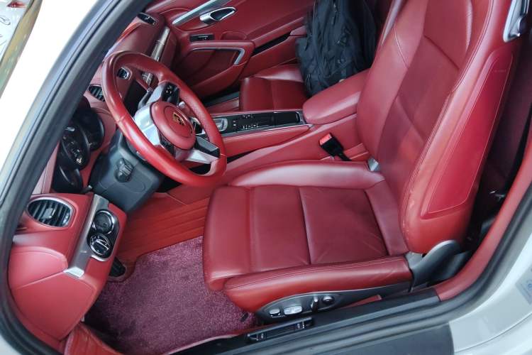 Used Porsche 718 2016 Cayman 2.0T