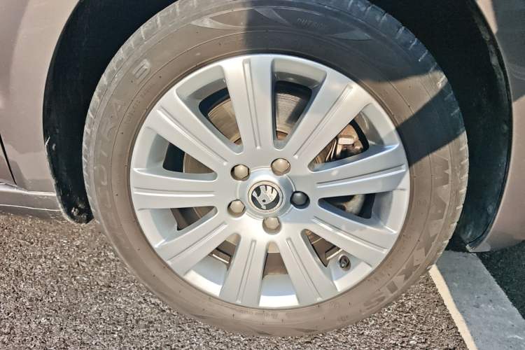 Used Skoda Superb 2013 1.4TSI Manual Shengshi Edition