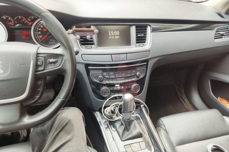 Used Peugeot 508 2015 1.8THP Automatic Prestige Edition Audio And AC Panel