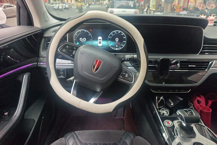 Used Hongqi HS5 2019 2.0T Smart Connect Flagship All-Wheel-Drive Version Steering Wheel