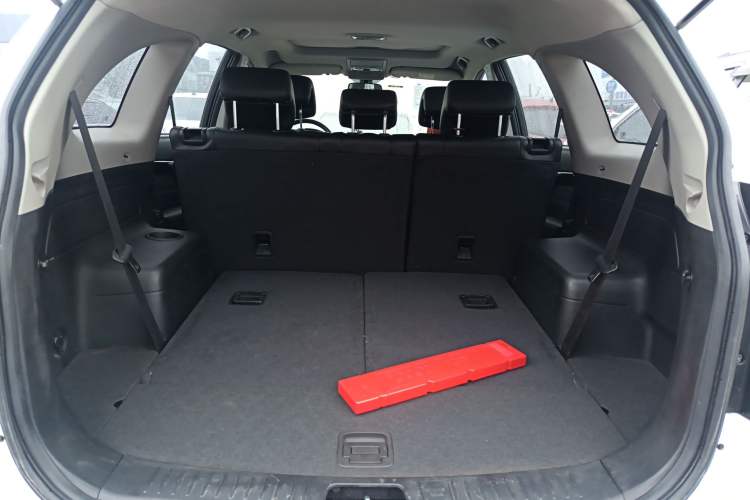 Used Chevrolet Captiva 2014 2.4L 4x4 Flagship Edition 7 Seats