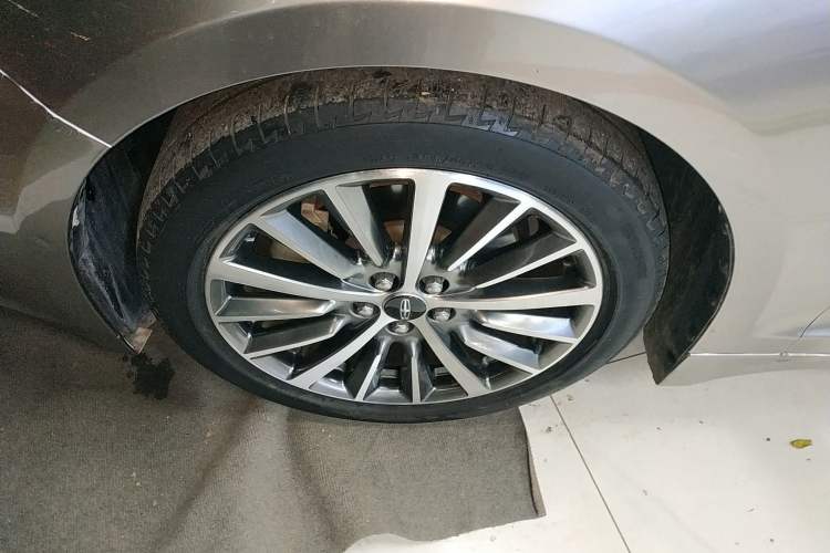 Used Lincoln MKZ 2017 2.0T Luxury Edition
