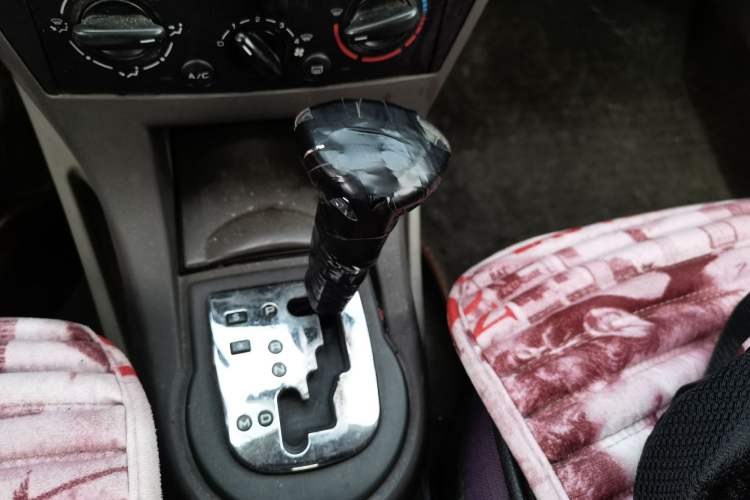 Used Citroen C-Quatre 2008 Hatchback 1.6L Automatic Comfort Model Gear Lever