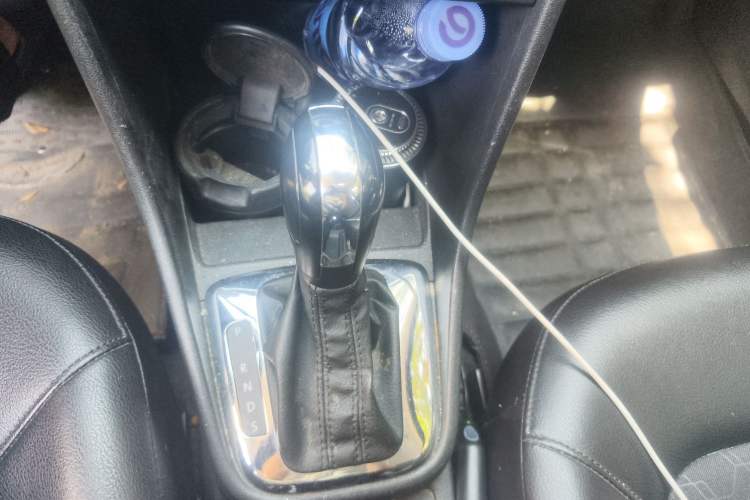 Used Volkswagen Santana 2013 1.6L Automatic Comfort Edition