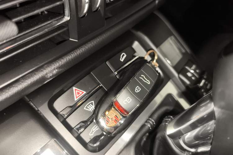 Used Porsche Macan 2018 Macan 2.0T