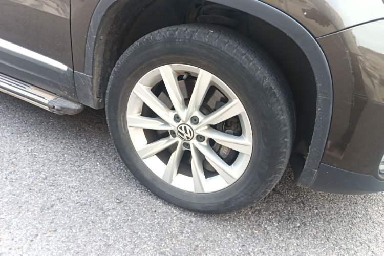 Used Volkswagen Tiguan L 2016 300TSI Automatic All-Wheel Drive Fashion Vision Edition
