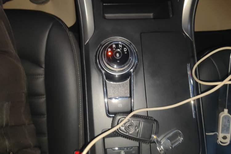 Used Ford Mondeo 2018 EcoBoost 180 Smart Control Fashion Model China VI Standard
