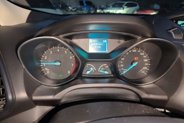 Used Ford Kuga 2017 EcoBoost 180 Two-Wheel-Drive Platinum Edition
