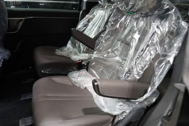 Used SAIC MAXUS Dajia 7 2024 Revised Version Super Hybrid Long-Range Edition Enjoyment Version