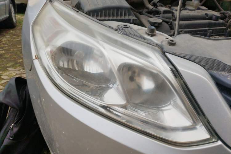 Used Baojun 630 2011 1.5L manual standard version