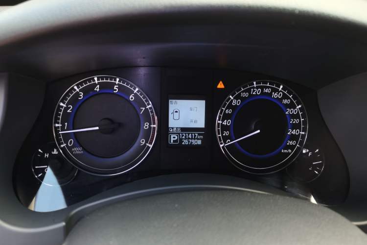 Used Infiniti QX50 2015 2.5L Comfort Edition Instrument Cluster