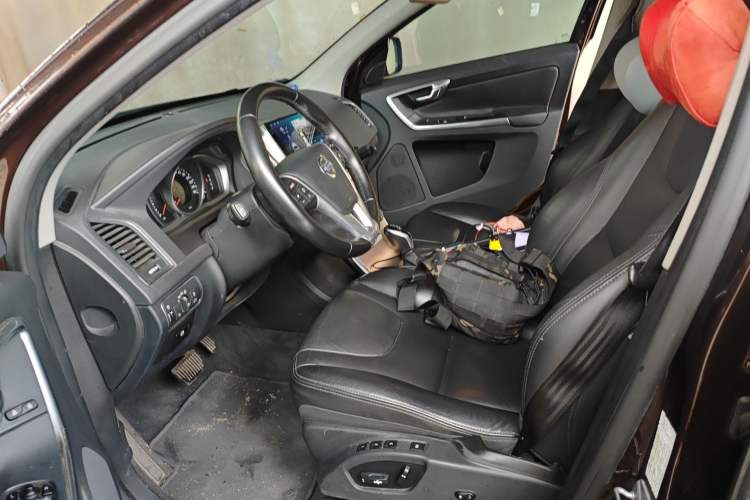 Used Volvo XC60 2016 T5 Smart Upgrade Model