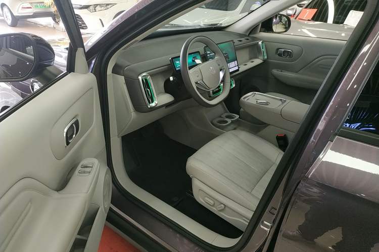 Used Leapmotor B10 2025 510 Joyful Edition
