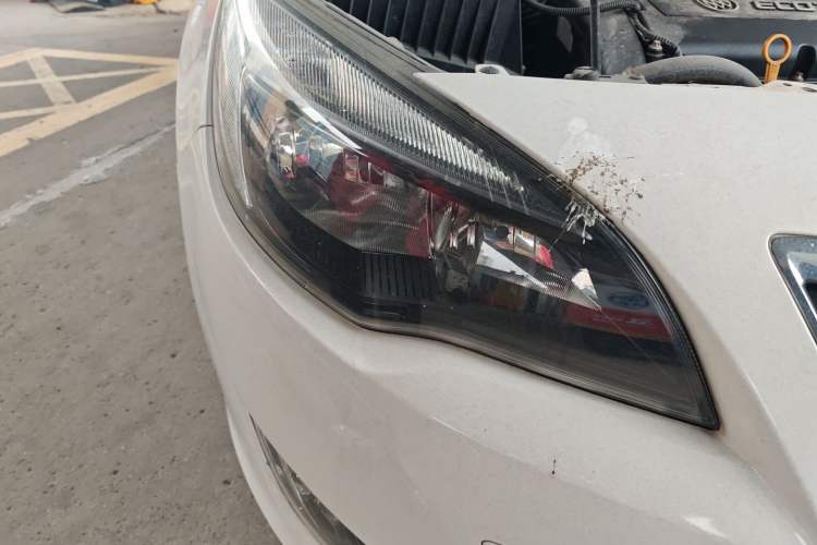 Used Buick GT 2013 XT 1.6L Manual Entry-Level Model