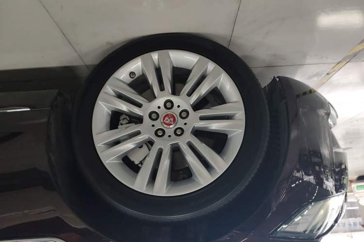 Used Jaguar XFL 2018 XFL 2.0T 250 PS Luxury Edition