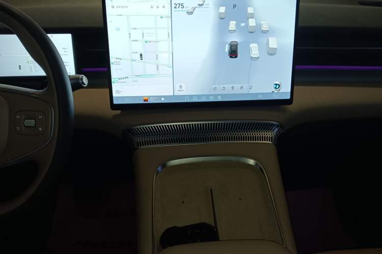 Used XPeng X9 2025 740 Ultra-Long Range Max Audio And AC Panel