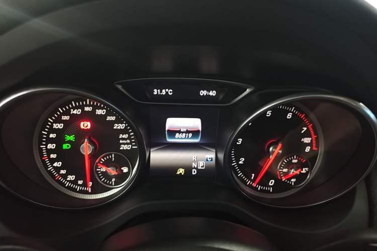 Used Mercedes-Benz GLA 2017 GLA 200 Fashion Model
