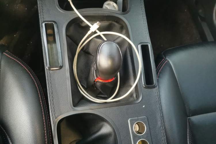 Used CHANGAN CS35 2015 1.6L Automatic Luxury Model China IV Standard
